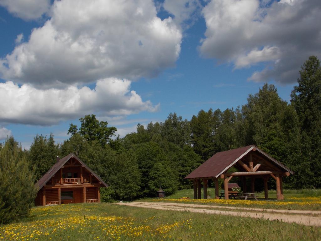 Guest House Kalnini Kārļi Eksteriør bilde